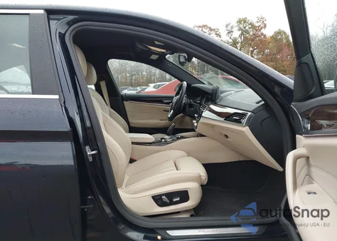 2018 BMW 530I xDrive from USA, damaged, VIN WBAJA7C5XJWC75827